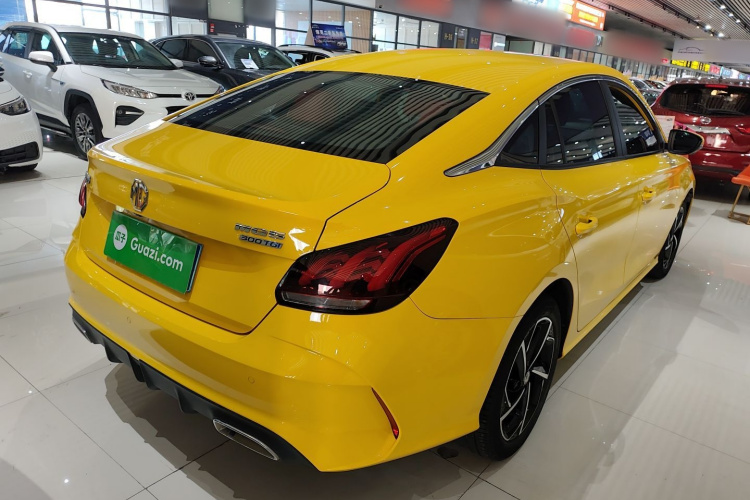 名爵 MG5 2021款 300TGI DCT青奢豪享版车身外观7