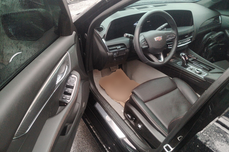 凯迪拉克CT5 2024款 28T 铂金型中控内饰7003