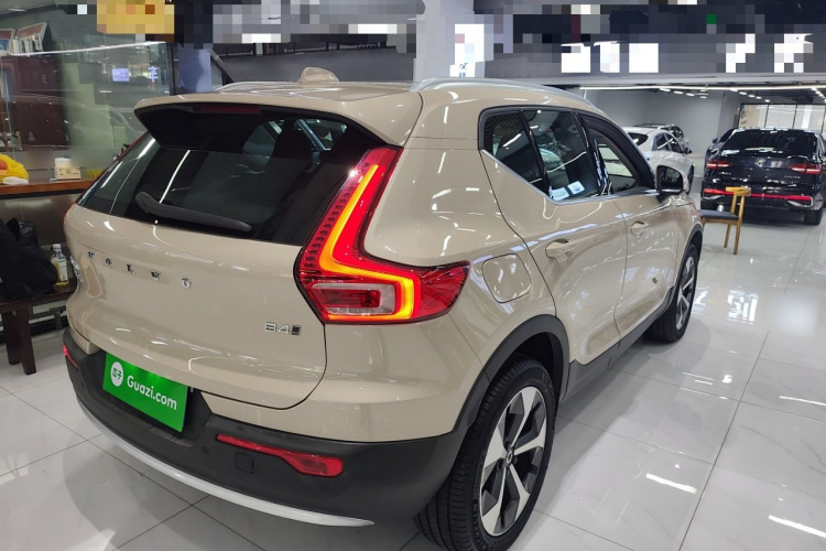 沃尔沃XC40 2024款 B4 四驱智远豪华版车身外观6005