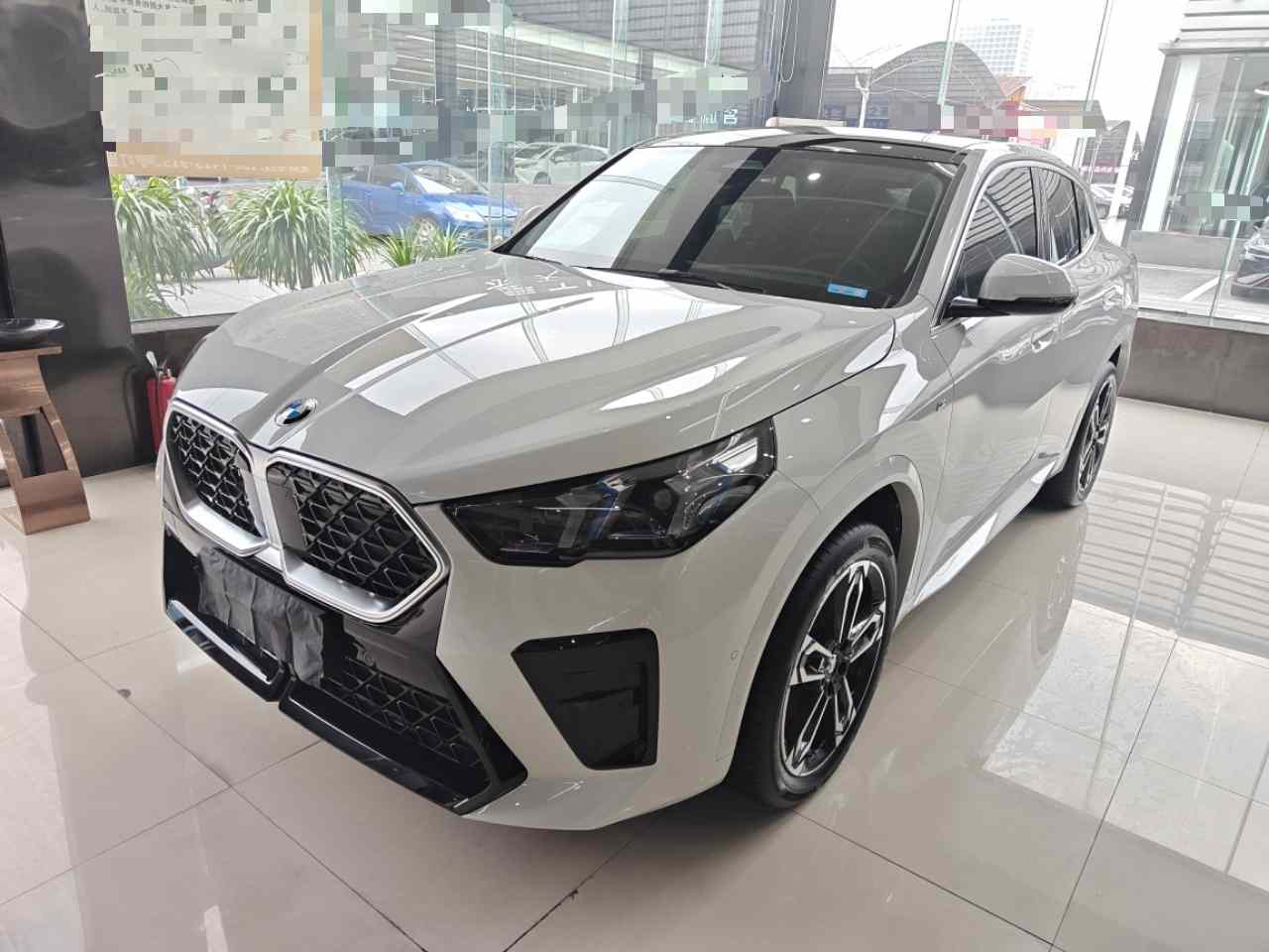 宝马X2(进口) 2024款 sDrive25i M运动套装(2)