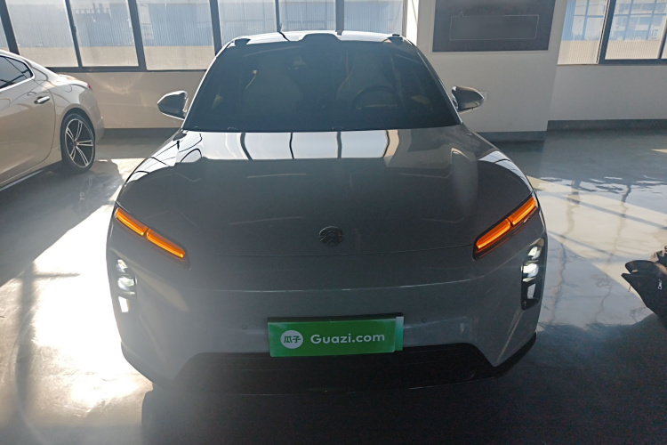 蔚来ET5T 2025款 75kWh Touring车身外观2