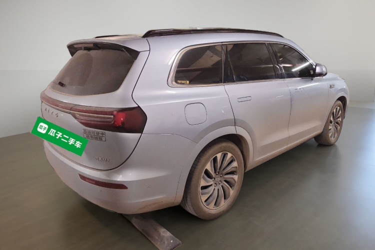 鸿蒙智行 问界M7 2024款 1.5T 智驾四驱Max版 5座车身外观7