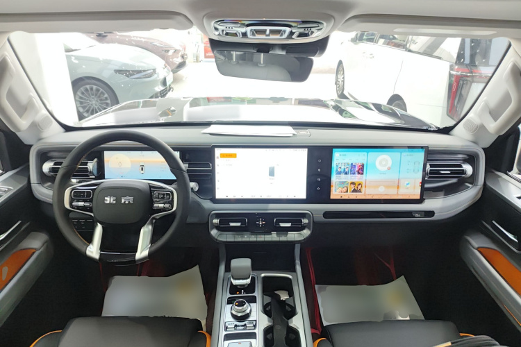 北京越野 北京BJ40 2024款 2.0T 全新城市猎人版 侠客型中控内饰7002