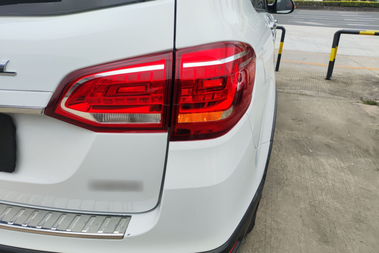 哈弗H6 2019款 运动版 1.5T 自动两驱精英型 国VI车身外观6006