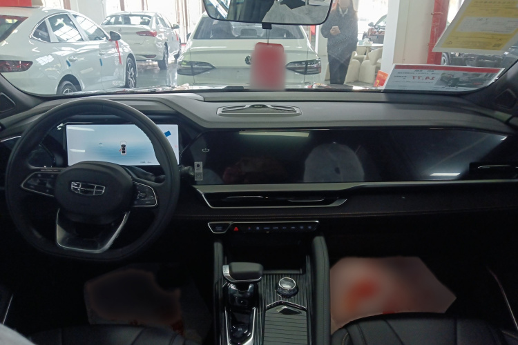 吉利汽车 星越L 2024款 2.0TD DCT EVO两驱长风版中控内饰7003