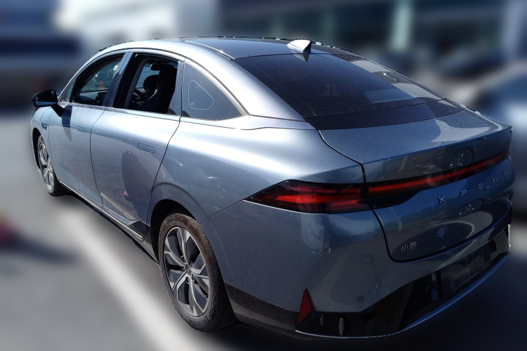 小鹏P5 2021款 550G车身外观6003