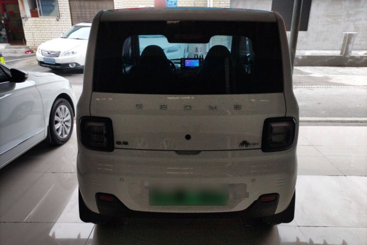 吉利银河 2024款 熊猫mini 200km 耐力熊车身外观6004