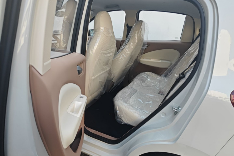 五菱汽车 宏光MINIEV 2025款 四门版 进阶款中控内饰21