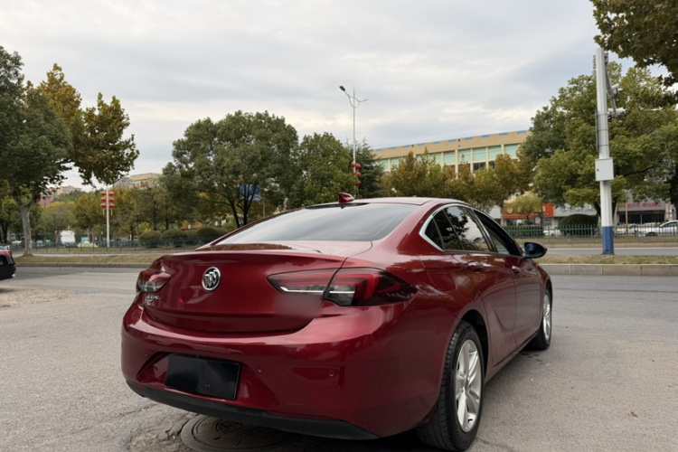 别克 君威 2017款 20T 豪华型车身外观6004