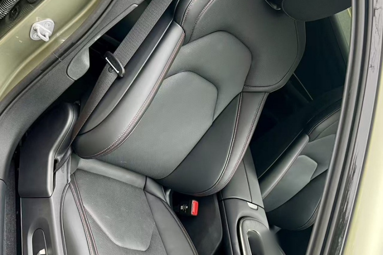 小米汽车 小米SU7 2024款 四驱超长续航高阶智驾Max版中控内饰7007