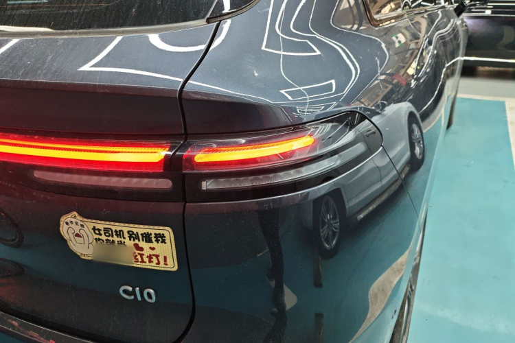 零跑汽车 零跑C10 2024款 530智享版车身外观9
