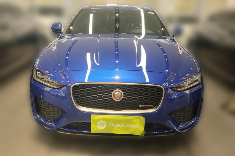 捷豹XEL 2020款 2.0T 200PS R-DYNAMIC S进取运动版车身外观2