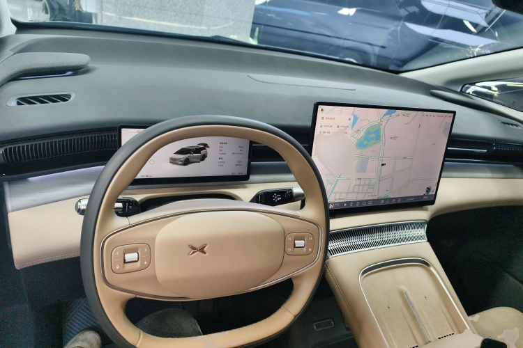 小鹏X9 2025款 650长续航 Max中控内饰7002