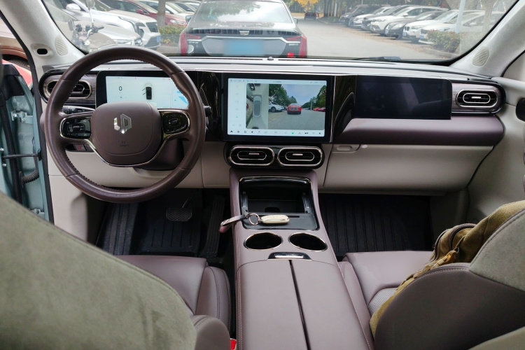 零跑汽车 零跑C11 2023款 增程 285智享版中控内饰7002