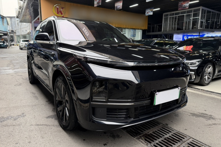 理想汽车 理想L8 2023款 Pro车身外观6005