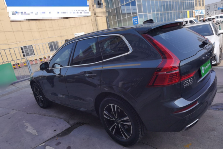 沃尔沃XC60 2019款 T5 四驱智远版 国VI车身外观4