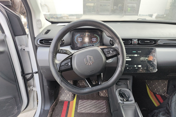 零跑汽车 零跑T03 2025款 310舒享版中控内饰13