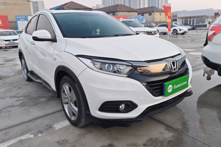 本田 缤智 2020款 220 TURBO CVT精英版车身外观3