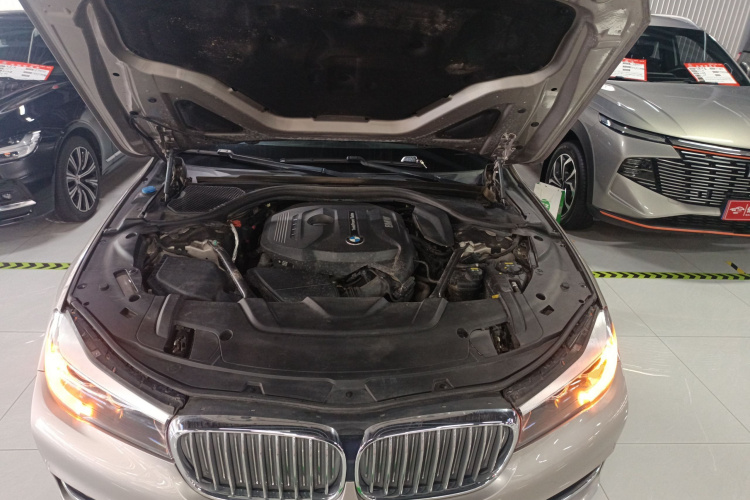 宝马7系 2018款 730Li 领先型 卓越套装局部细节24