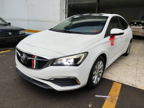 别克 威朗 2019款 三厢 15S 自动进取型