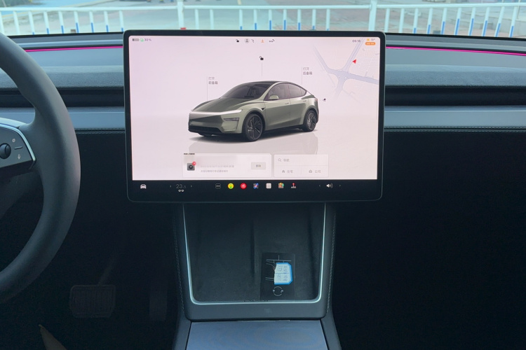 特斯拉 Model Y 2025款 后轮驱动 首发版局部细节16