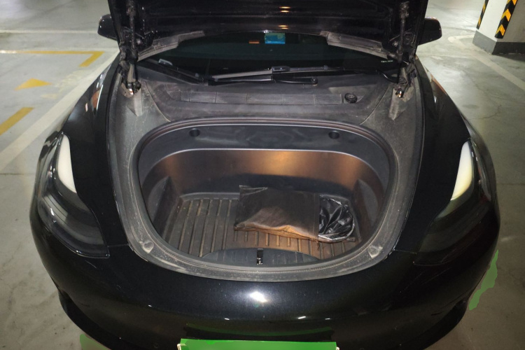 特斯拉 Model 3 2022款 后轮驱动版局部细节24