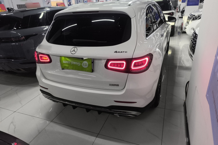 奔驰GLC 2020款 改款 GLC 260 L 4MATIC 豪华型车身外观7