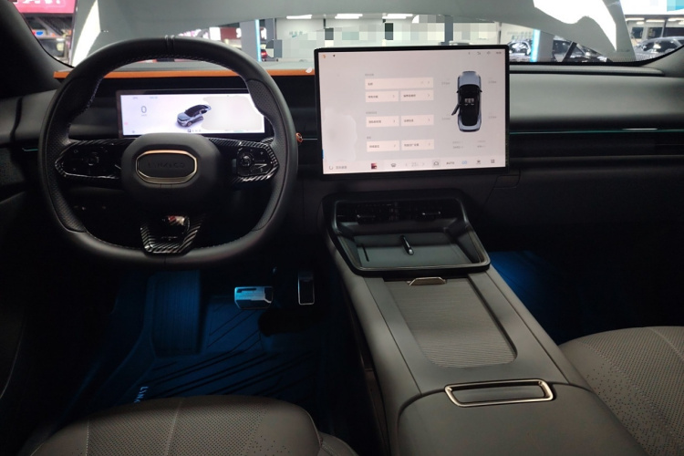 领克07 2024款 EM-P 126长续航 Halo中控内饰7002