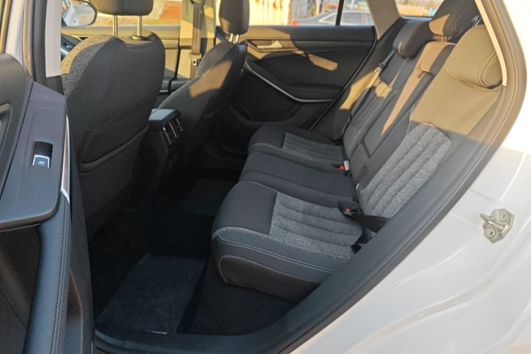 福特 领界 2019款 定制版中控内饰7004