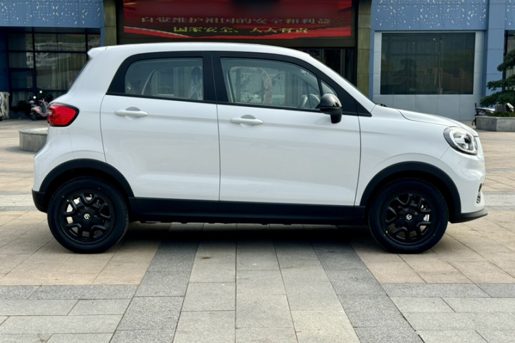 零跑汽车 零跑T03 2025款 310舒享版车身外观6008