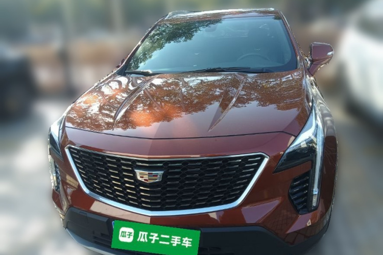 凯迪拉克XT4 2021款 28T 两驱领先型车身外观2