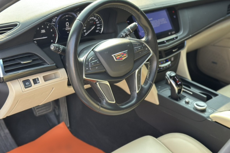 凯迪拉克CT6 2021款 28T 时尚型中控内饰7004