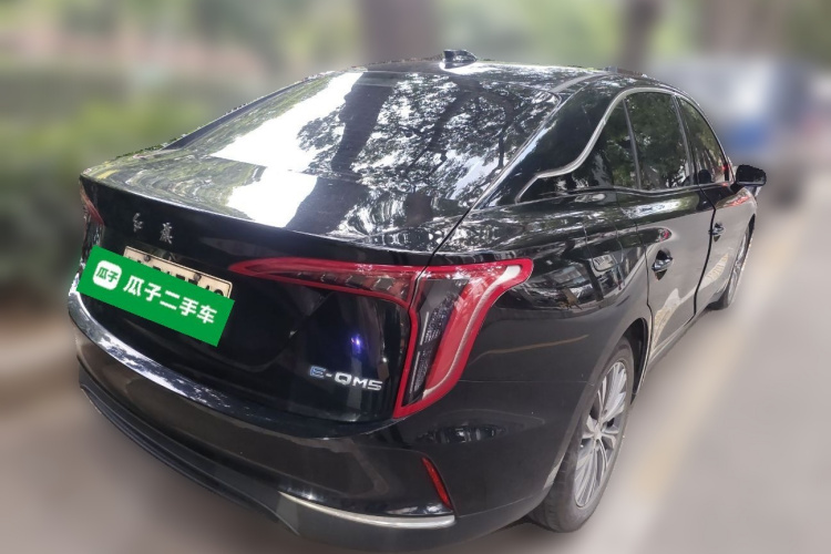 红旗E-QM5 2022款 431km 充电乐享版车身外观6005