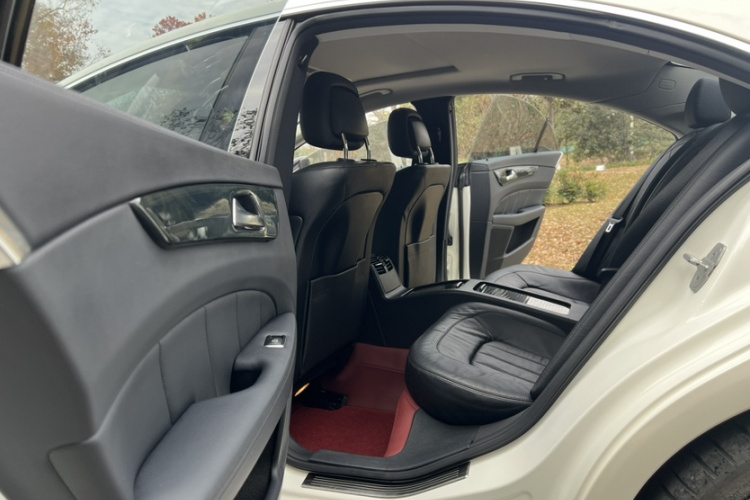 奔驰CLS 2015款 CLS 260中控内饰7005