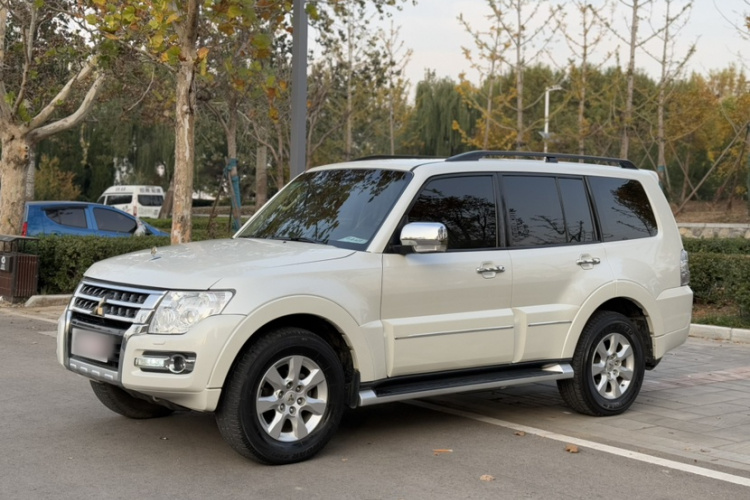 三菱 帕杰罗（平行进口）车身外观6003