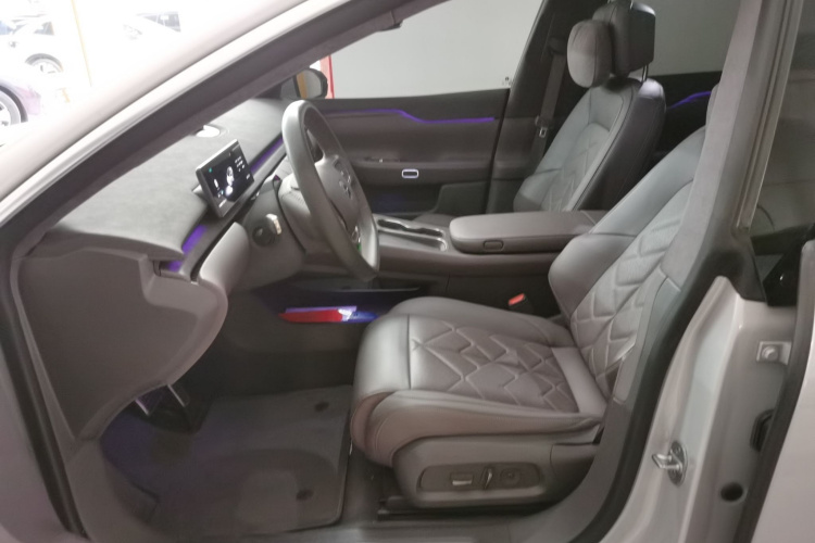 蔚来ET7 2024款 75kWh 行政版局部细节19