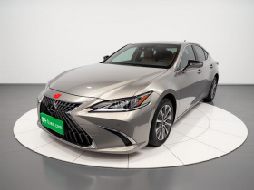 雷克萨斯ES 2021款 260 卓越版
