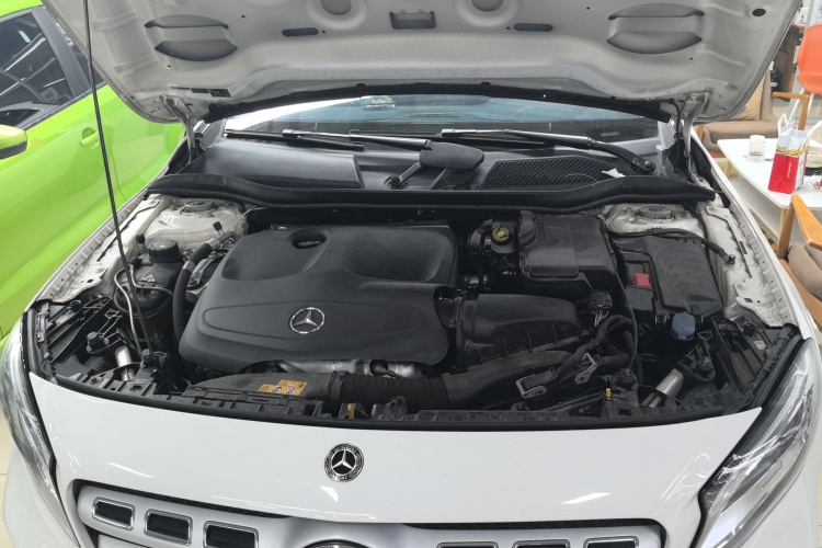 奔驰GLA 2019款 GLA 200 时尚型局部细节24