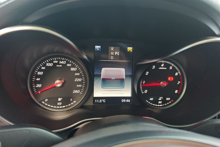 奔驰C级 2016款 C 200 L 运动型局部细节14