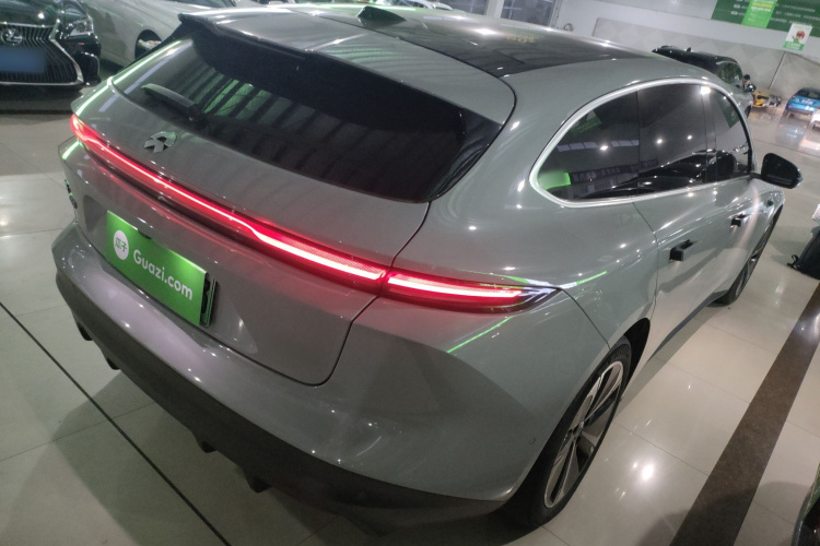 蔚来ET5T 2023款 75kWh Touring车身外观6005