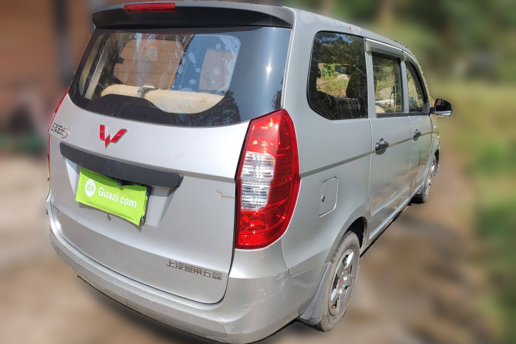 五菱汽车 五菱宏光 2015款 1.5L S 基本型国V车身外观6005