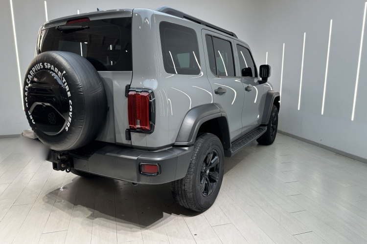 坦克300 2023款 越野版 2.0T 征服者车身外观6005