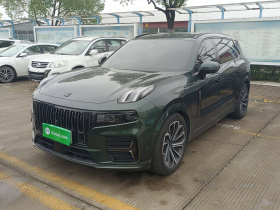 领克09 EM-P 2024款 2.0TD EM-P 四驱ULTRA 六座