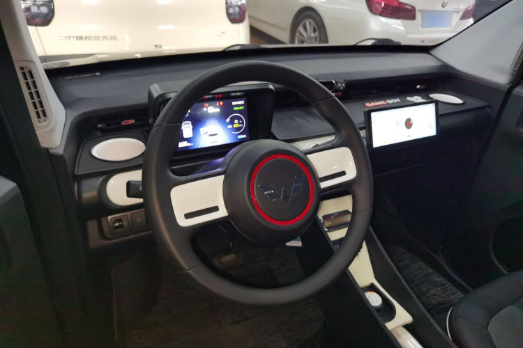 五菱汽车 宏光MINIEV 2022款 GAMEBOY 200km 玩咖款 磷酸铁锂局部细节13