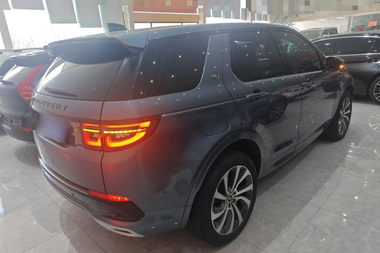 路虎 发现运动版 2020款 249PS R-Dynamic 性能版车身外观7