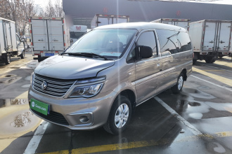 东风风行 菱智 2018款 M5L 1.6L 9座舒适型