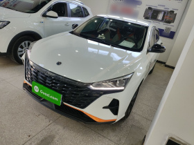 东风风神 奕炫 2023款 马赫版 1.5L 自动追风版