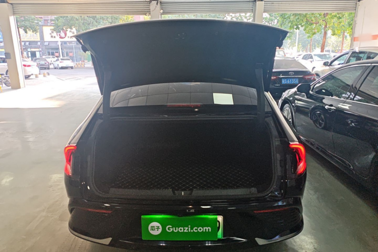 五菱汽车 五菱星光 2023款 150 进阶版机舱底盘23