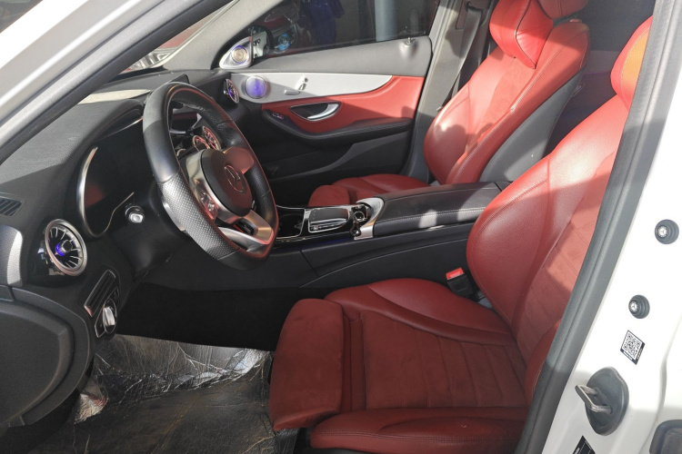 奔驰C级 2020款 C 260 运动版局部细节19