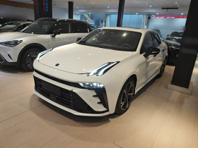 领克03 2025款 1.5TD DCT冠军版Pro